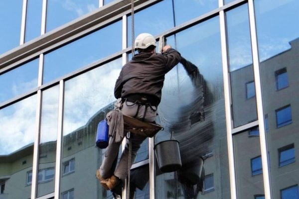 alhijaz-Highrise Window Cleaning Services in Nairobi Kenya